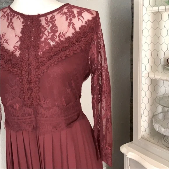 NWT Burgundy midi dress - Picture 3 of 5